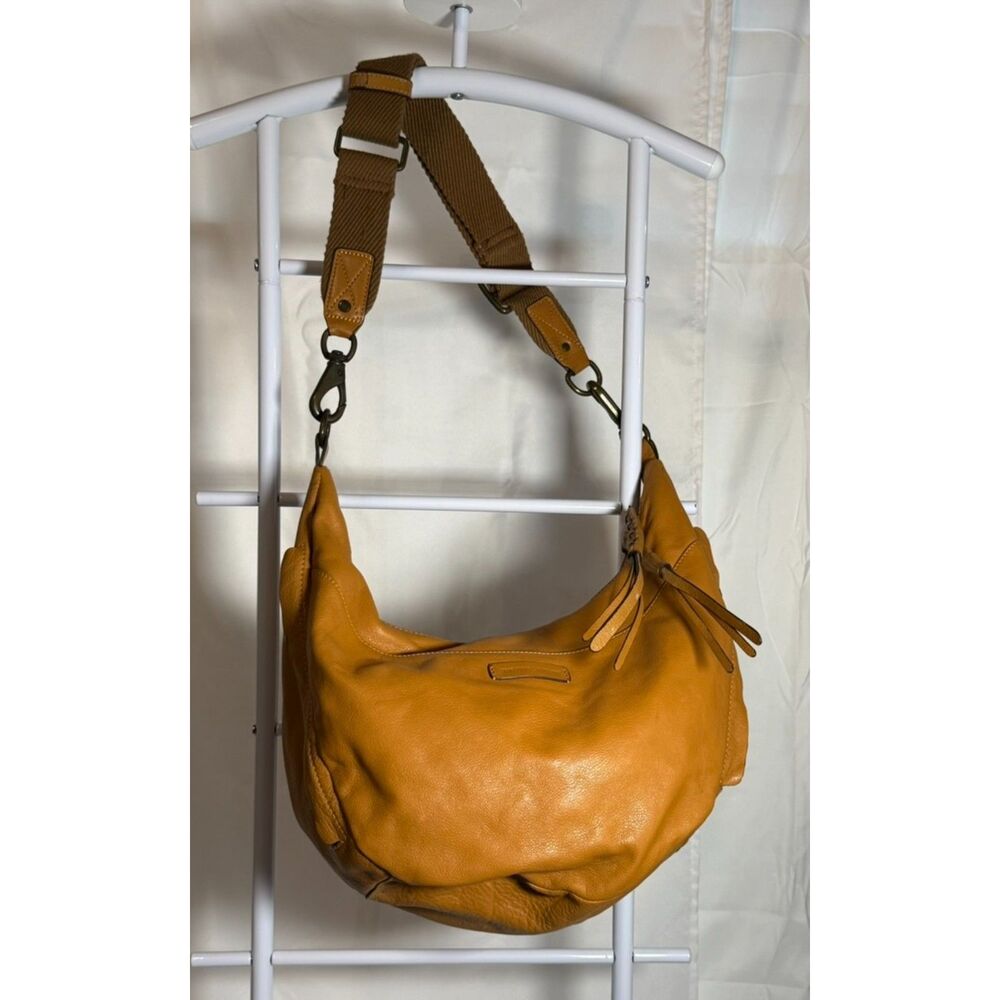 Frye Golden Tan Leather Slouchy Hobo Crossbody Bag Oversized Boho